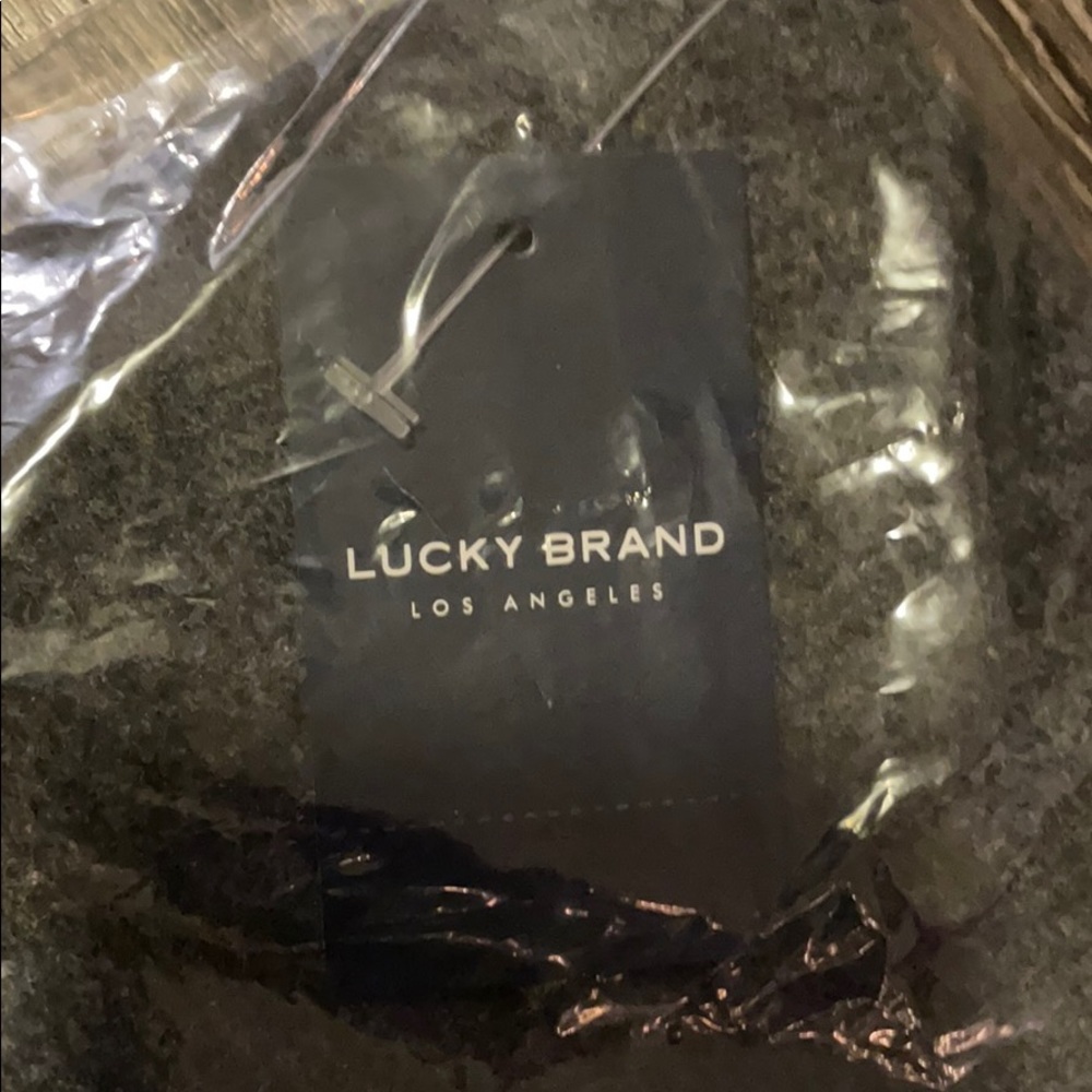 Lucky brand Scarf